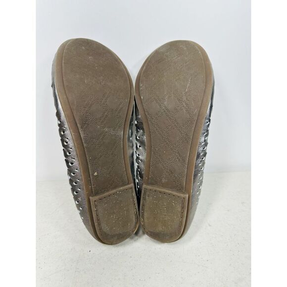 Vionic Silver Ballet Flats Womens 6,5Perforated Leather Comfort Shoes Orthotic - Picture 7 of 7